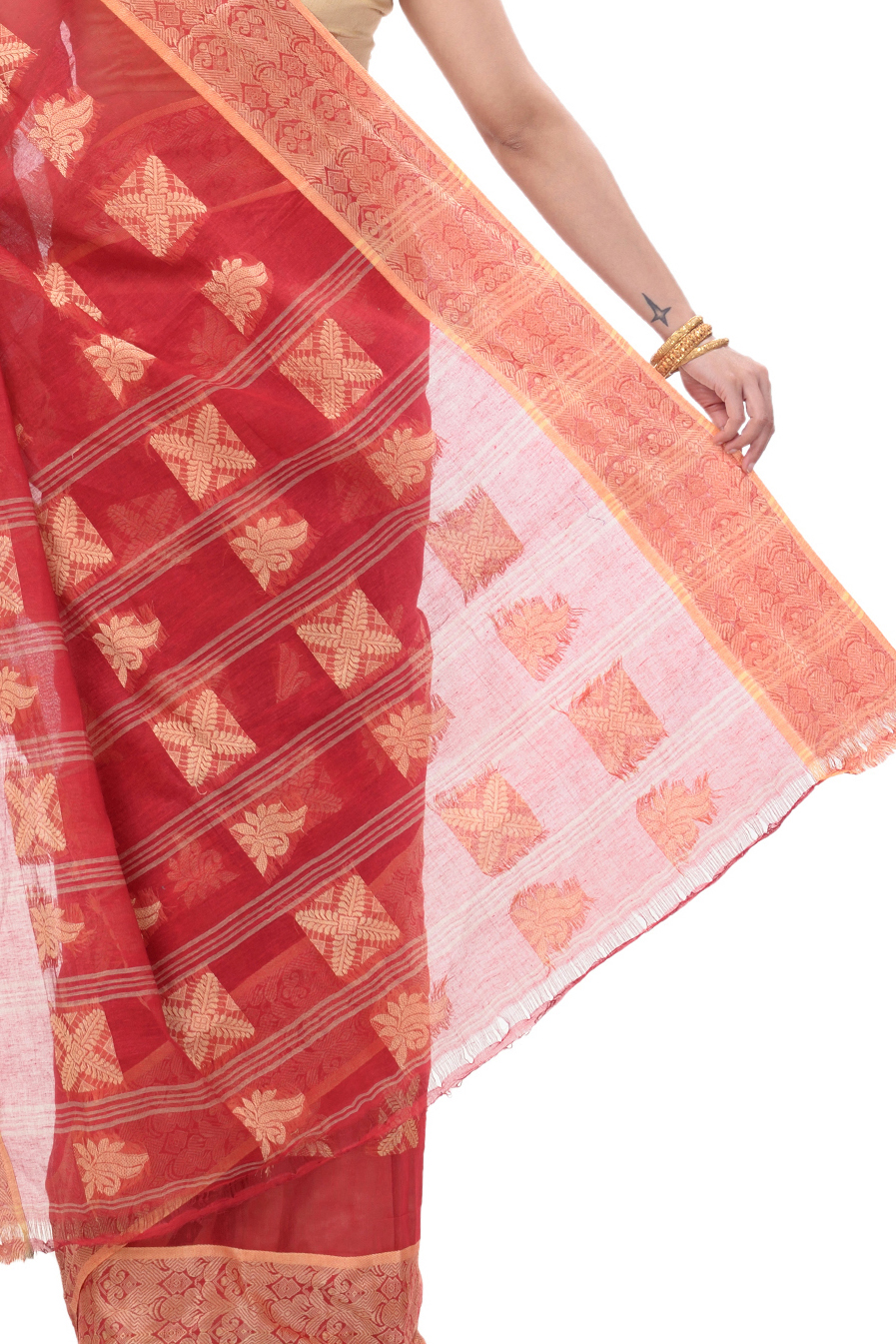 Red Pure Cotton Suparna Buti Tant Saree (760)